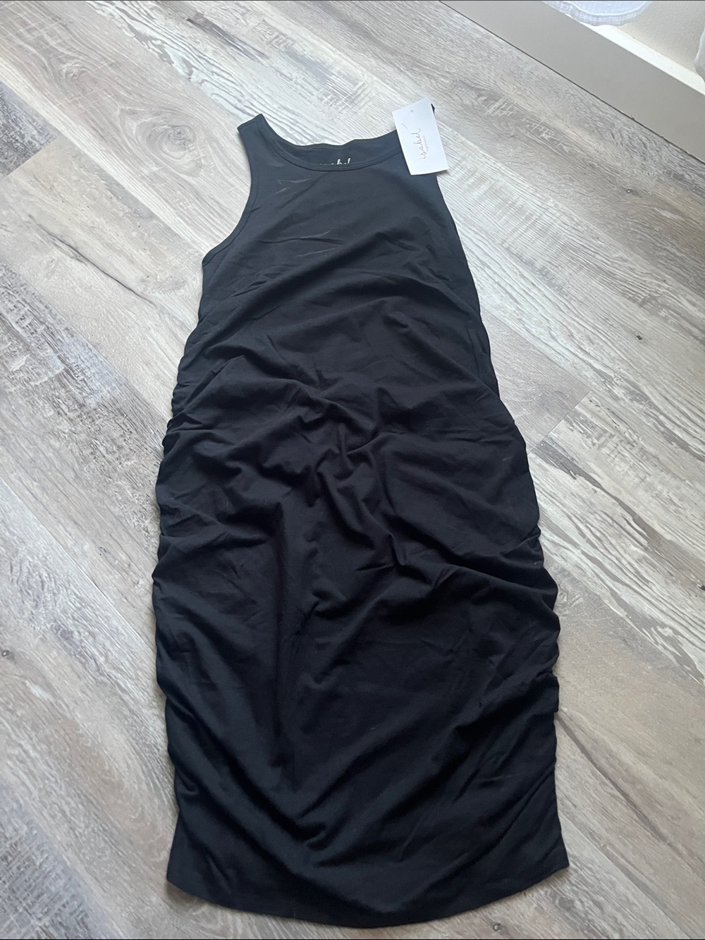 Isabel Maternity by Ingrid & Isabel Black Sleeveless Ruched Midi Dress